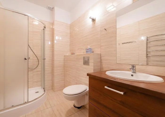 4 Pory Roku Basen Sauna 200m Plaza Apartamento *